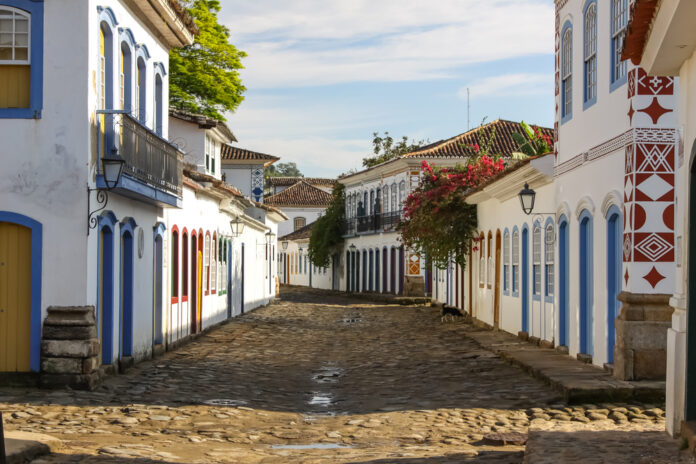 paraty-brasil_565401937